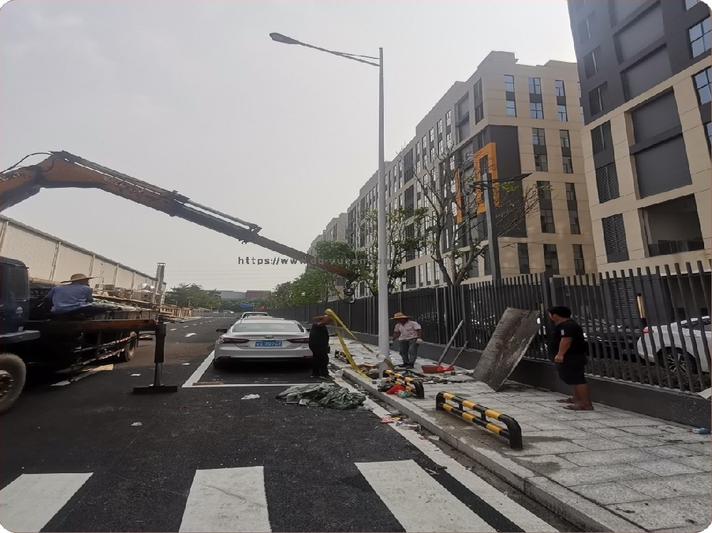 深圳市龍華區(qū)雙提升道路綜合整治工程